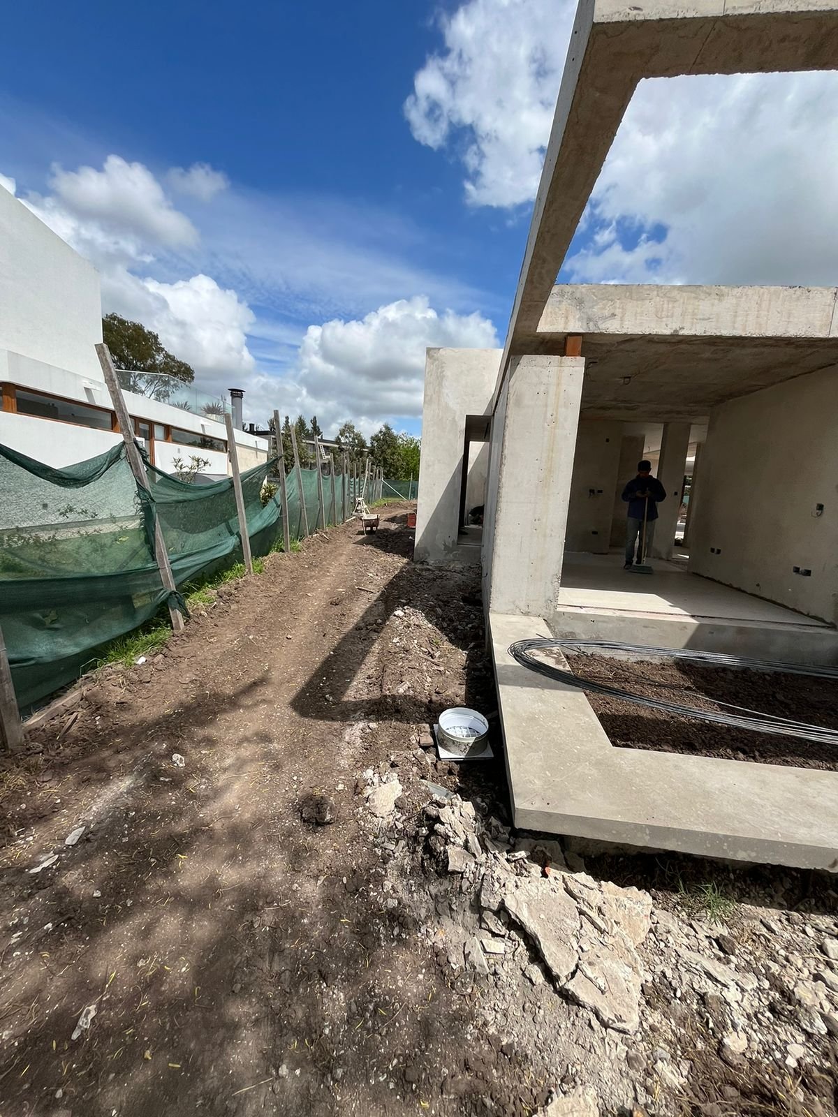 Barrio Fincas 2 Comitente Angel